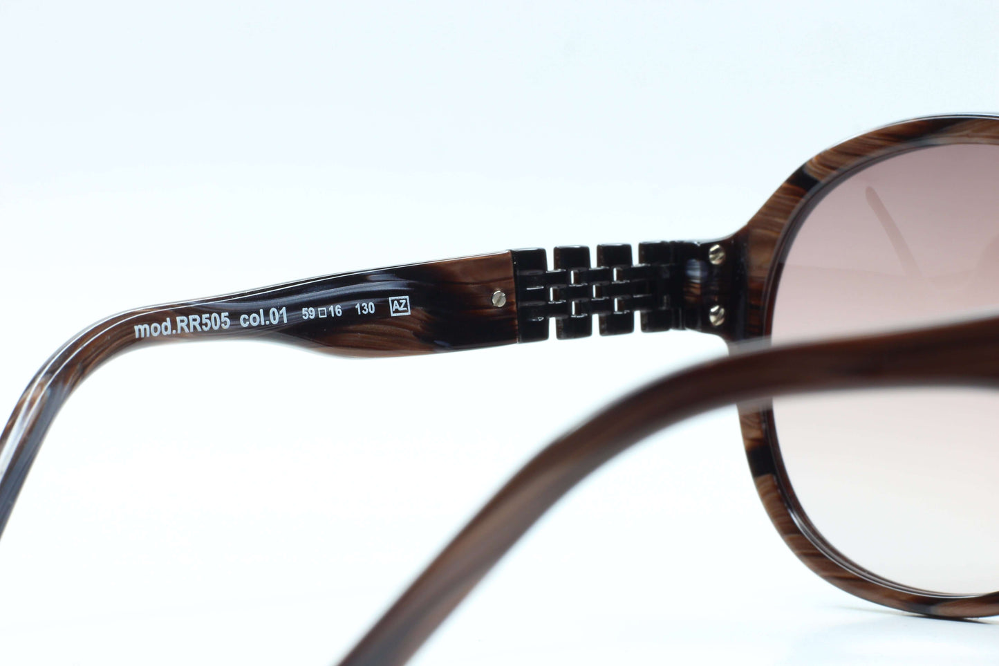 Rock & Republic RR505 col.01 Brown Gradient Luxury Italy Sunglasses -Wo Optical Frames ABC Optical sunglasses