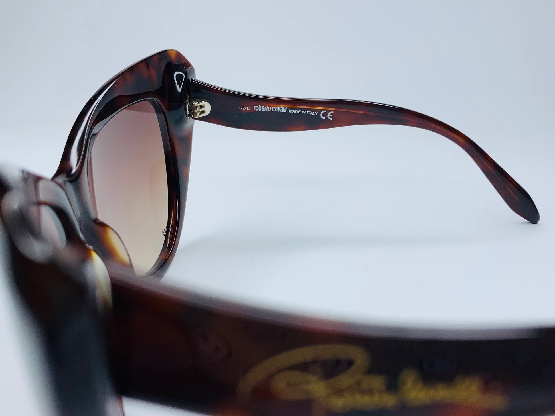 Roberto Cavalli RC737S 52F LOHIFUSHI Brown Sunglasses Optical Frames ABC Optical sunglasses