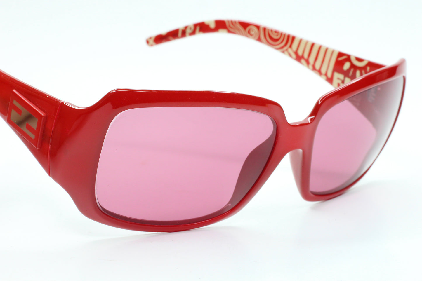 Fendi FS507 624 Red Art Wrap Gradient Designer Italy Sunglasses