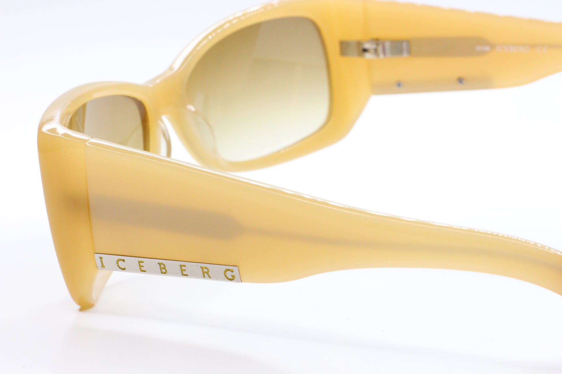 ICEBERG IC54202 07/08 NEW Acetate Off white Vintage Italy Sunglasses