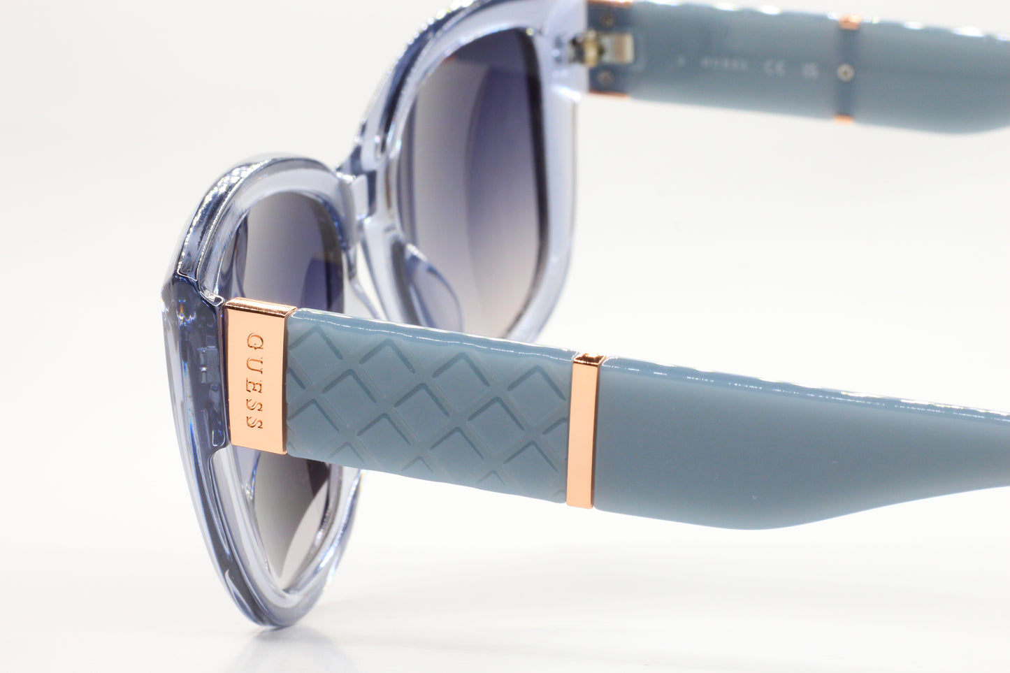 Guess GO00051 84W Crystal Blue Gradient Acetate Luxury Italy Sunglasses -Wo