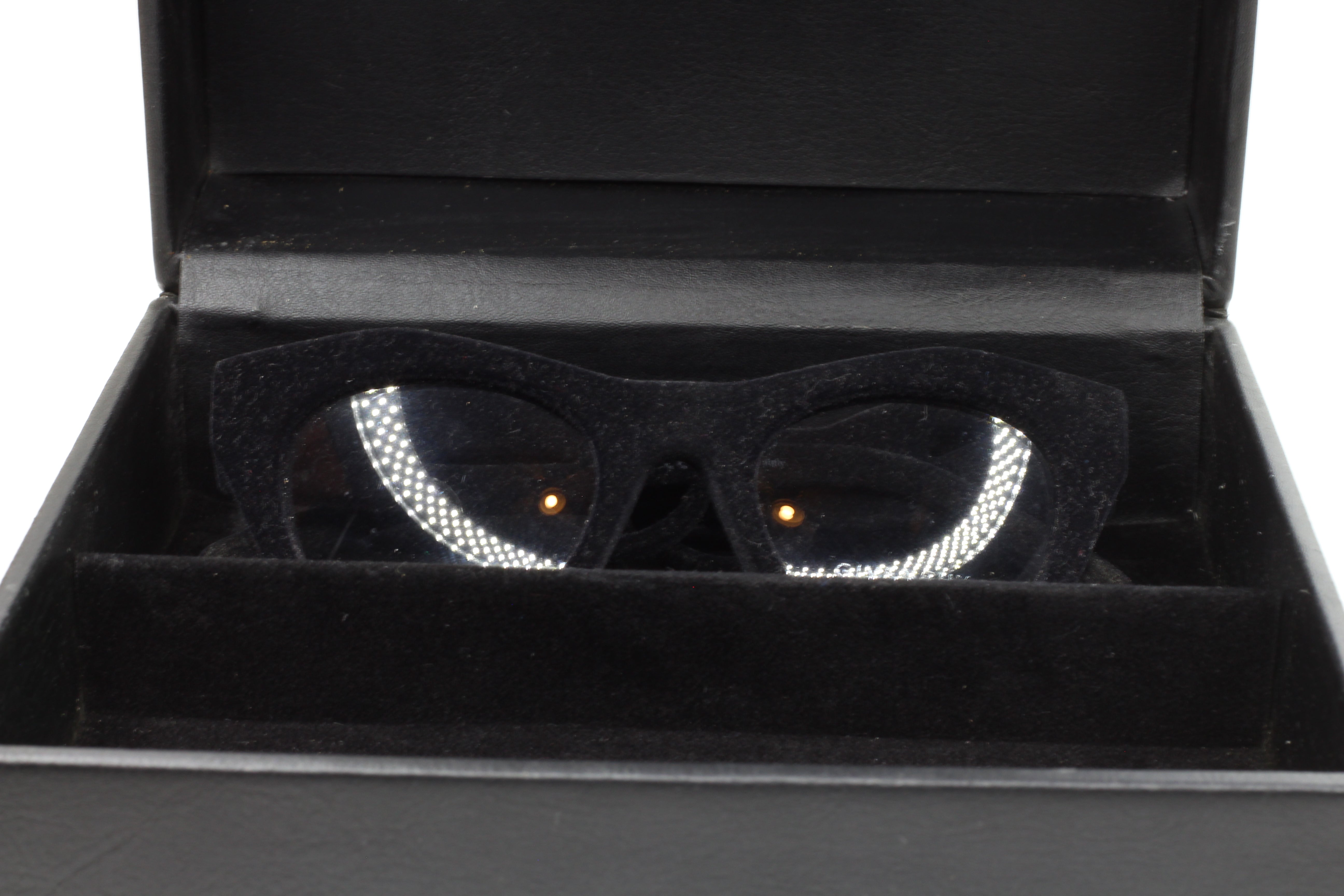 GIVENCHY VGV752V RARE Limited Edition Black Panther Velvet