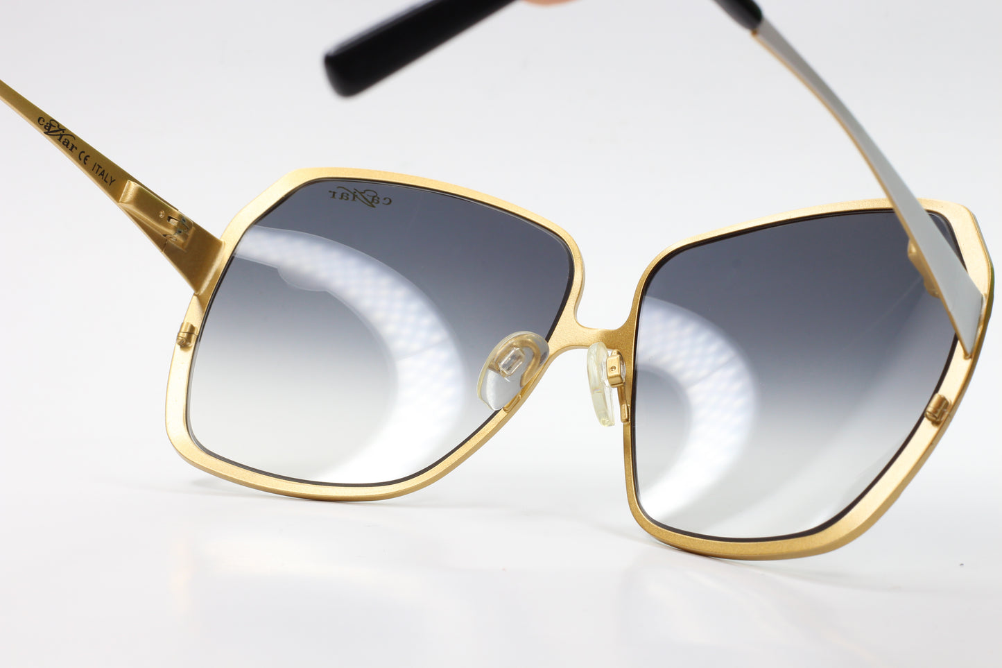 Caviar M5003 C24 White Designer Metal Gold Sparkly Stones Gradient Luxury Sunglasses - ABC Optical