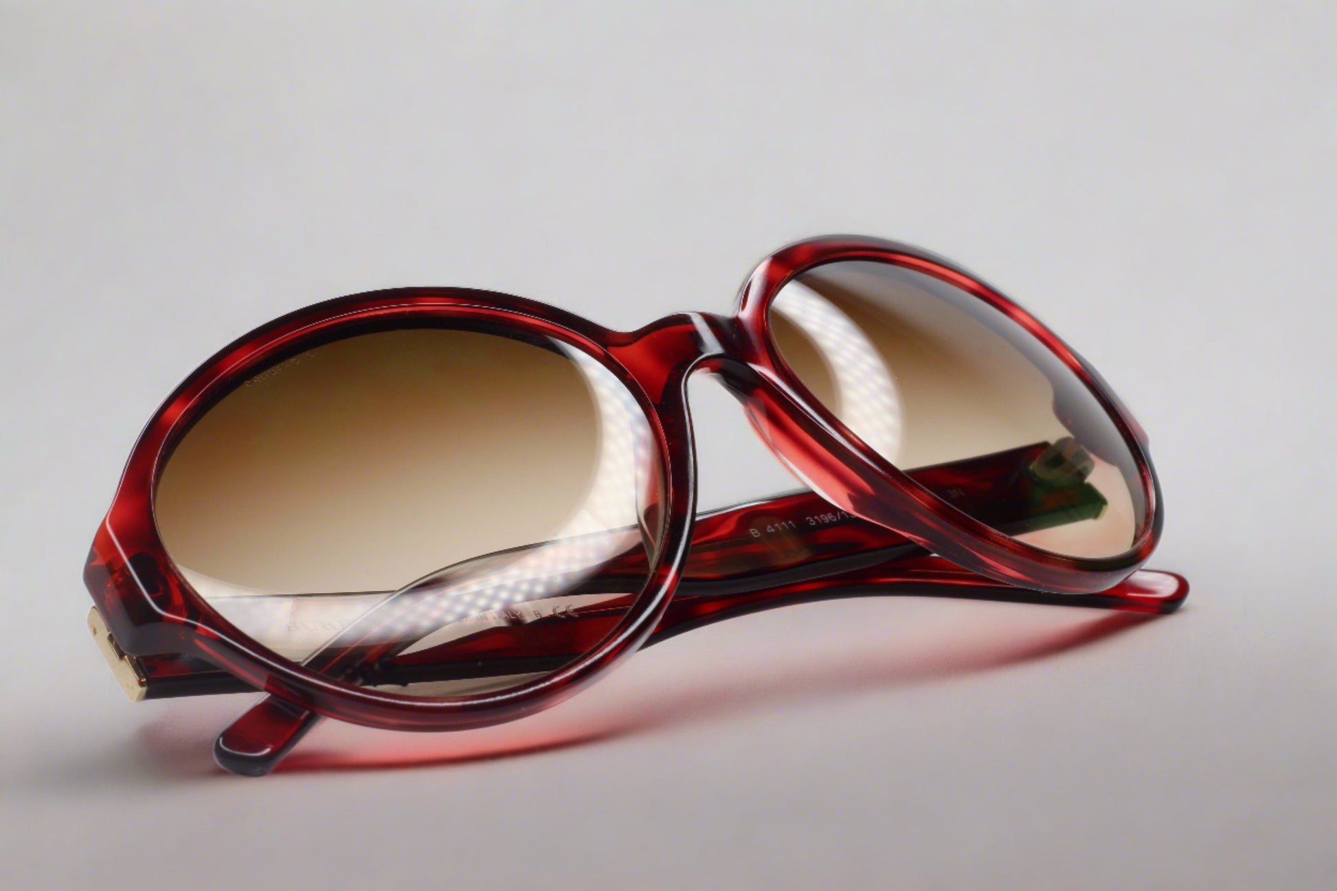 Burberry B4111 3196 13 sunglasses sale red gradient lenses stylish optical frames